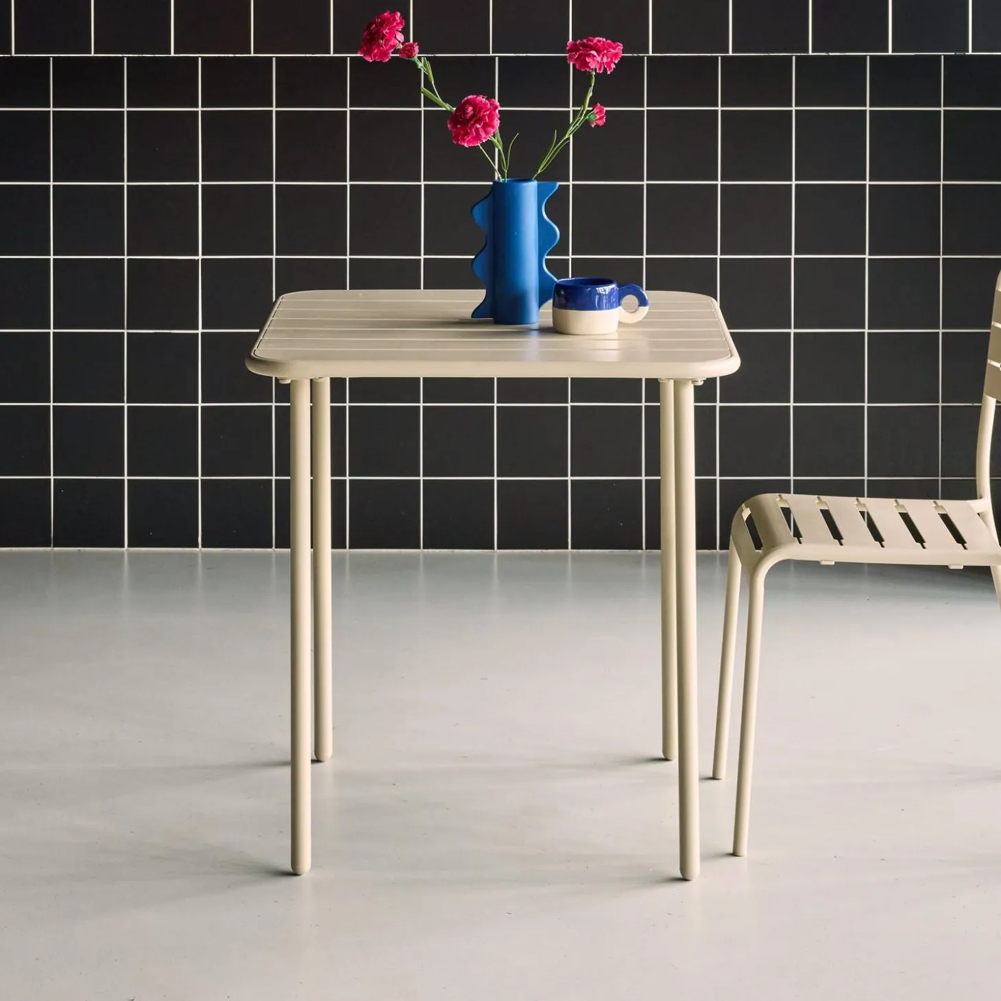Mesa de jardín bistró de acero, 2 plazas, 70cm