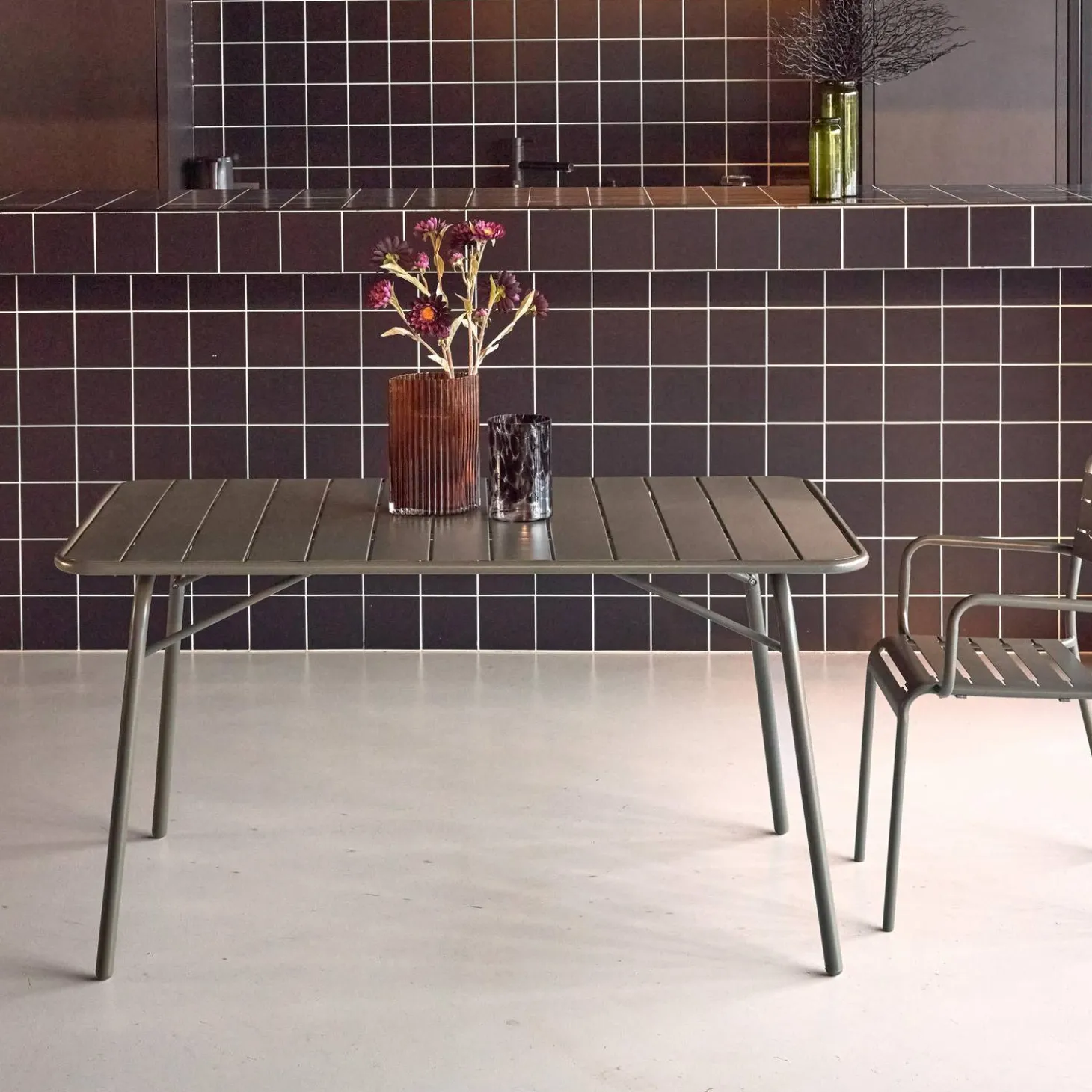 Mesa de jardín bistró de acero plegable, 6 plazas, 140cm