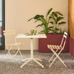 Mesa de jardín bistró plegable de metal con 2 sillas
