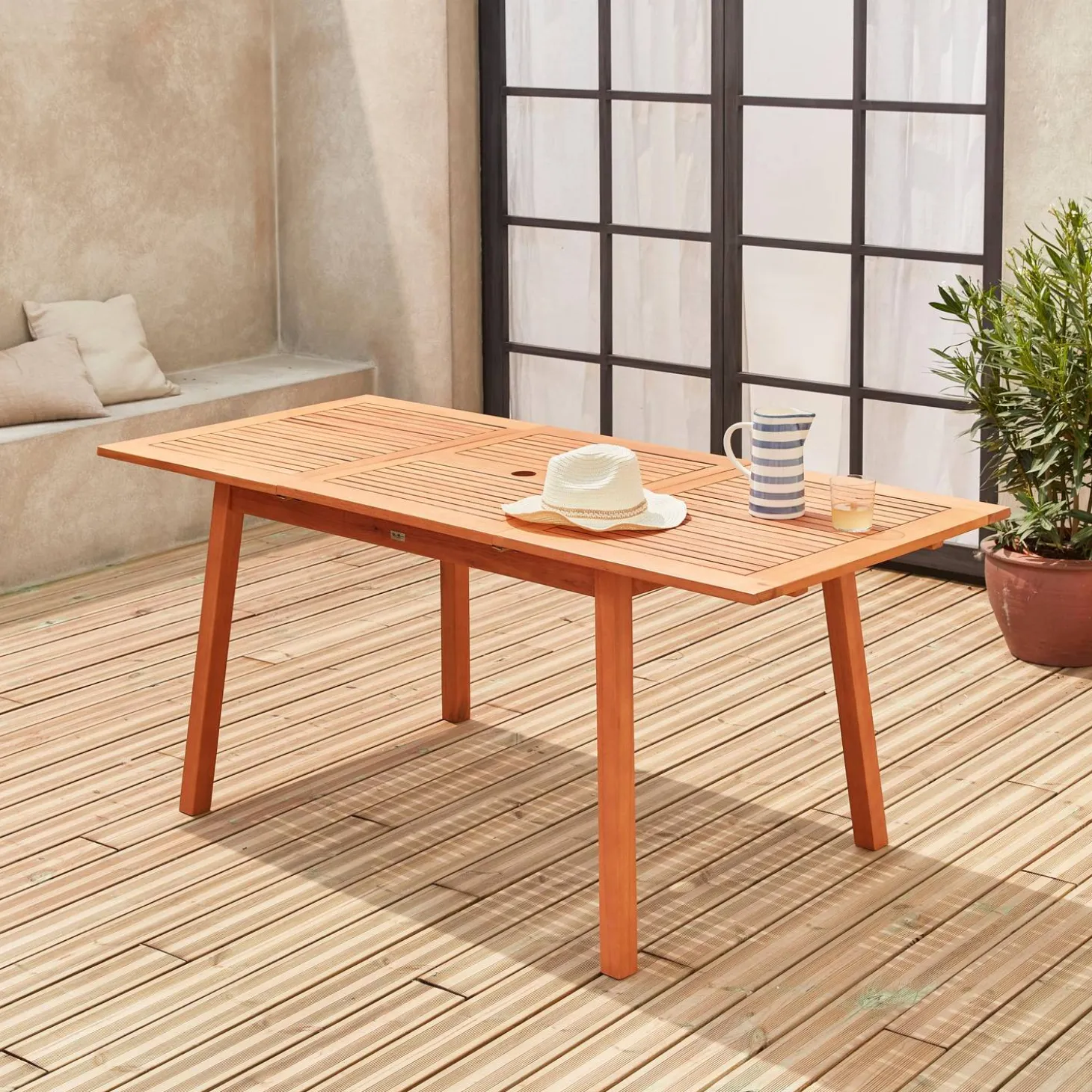 Mesa de jardín de madera extensible de 6 a 8 plazas