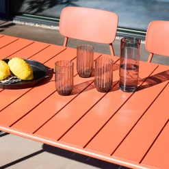 Mesa de jardín de metal con 6 sillas