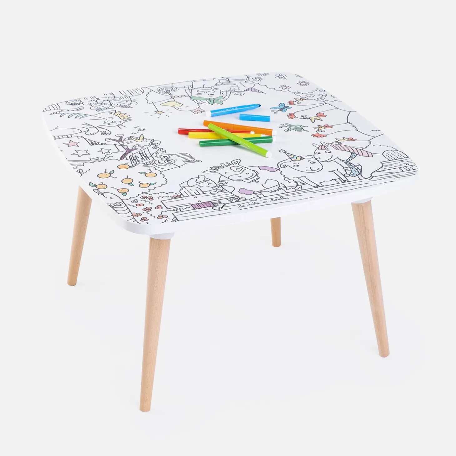 Mesa infantil para colorear