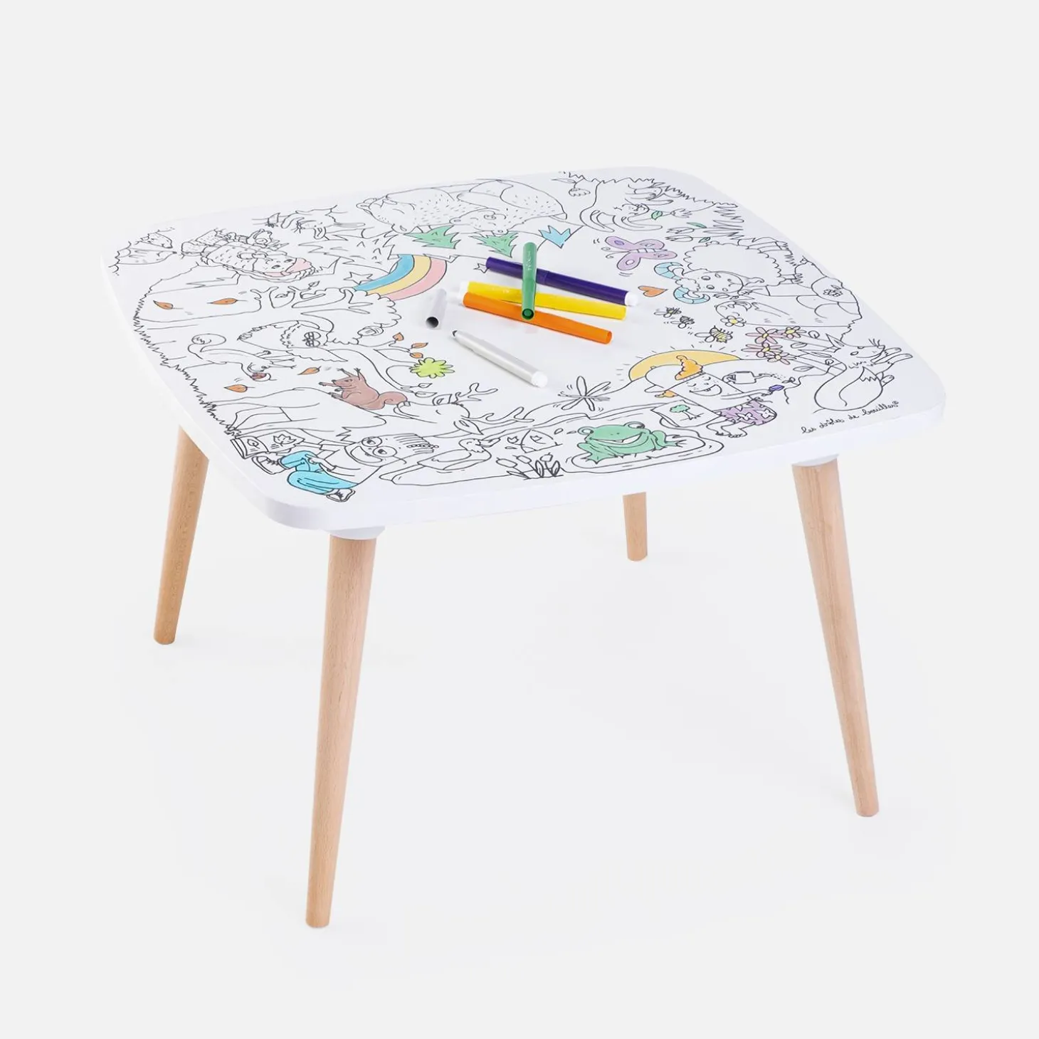 Mesa infantil para colorear