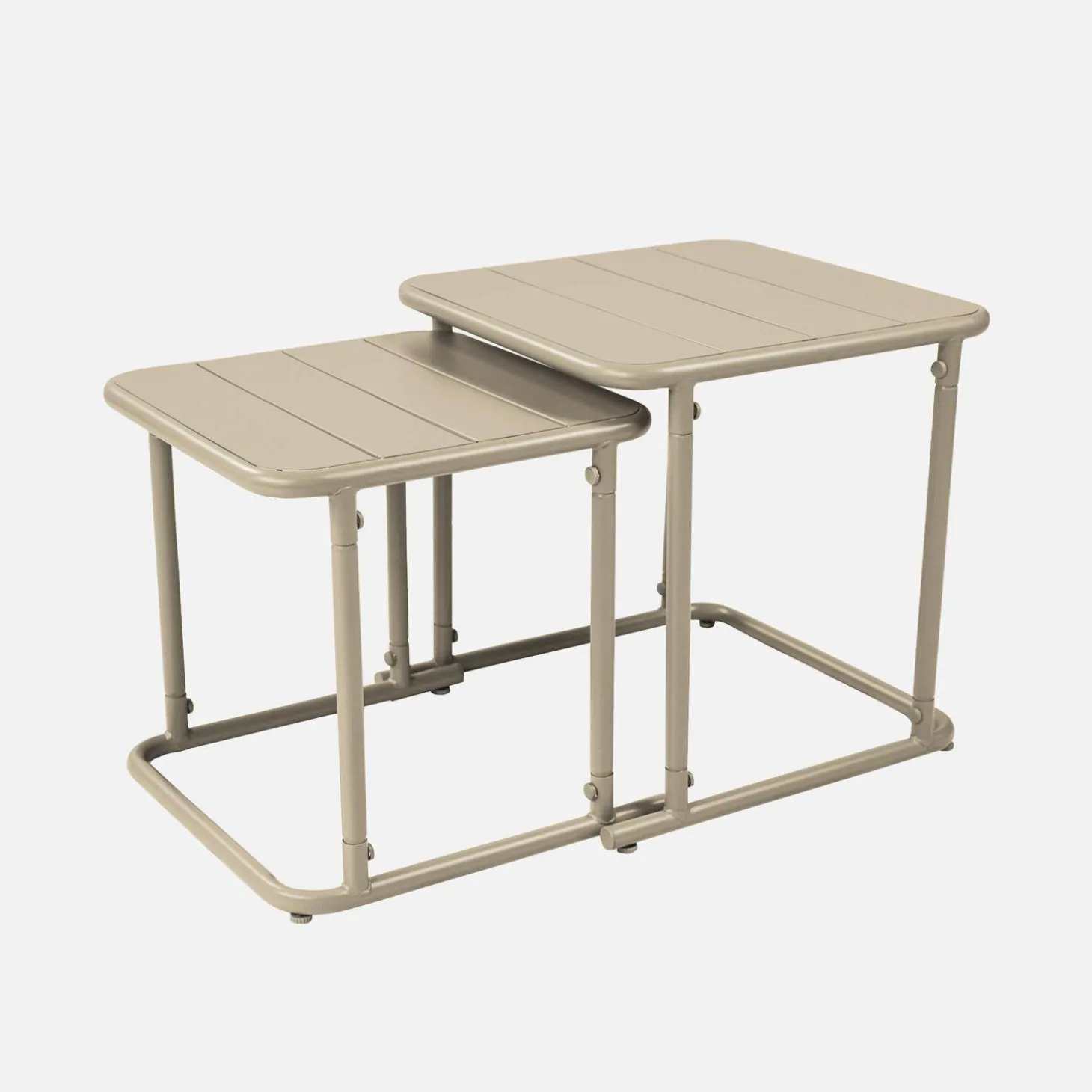 Mesa nido bistró cuadrada para exterior en acero