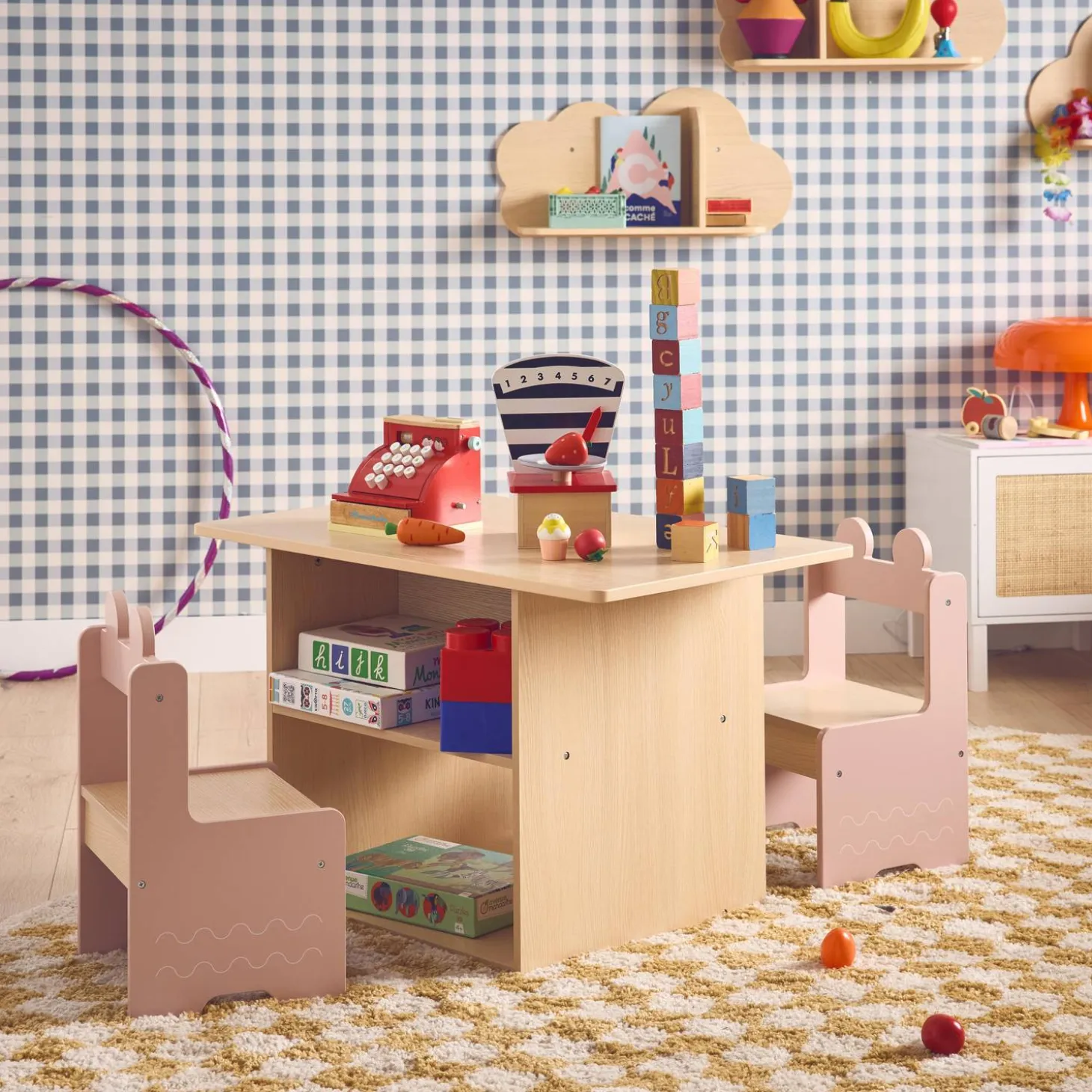 Mesa para niños + 2 sillas, con estantes