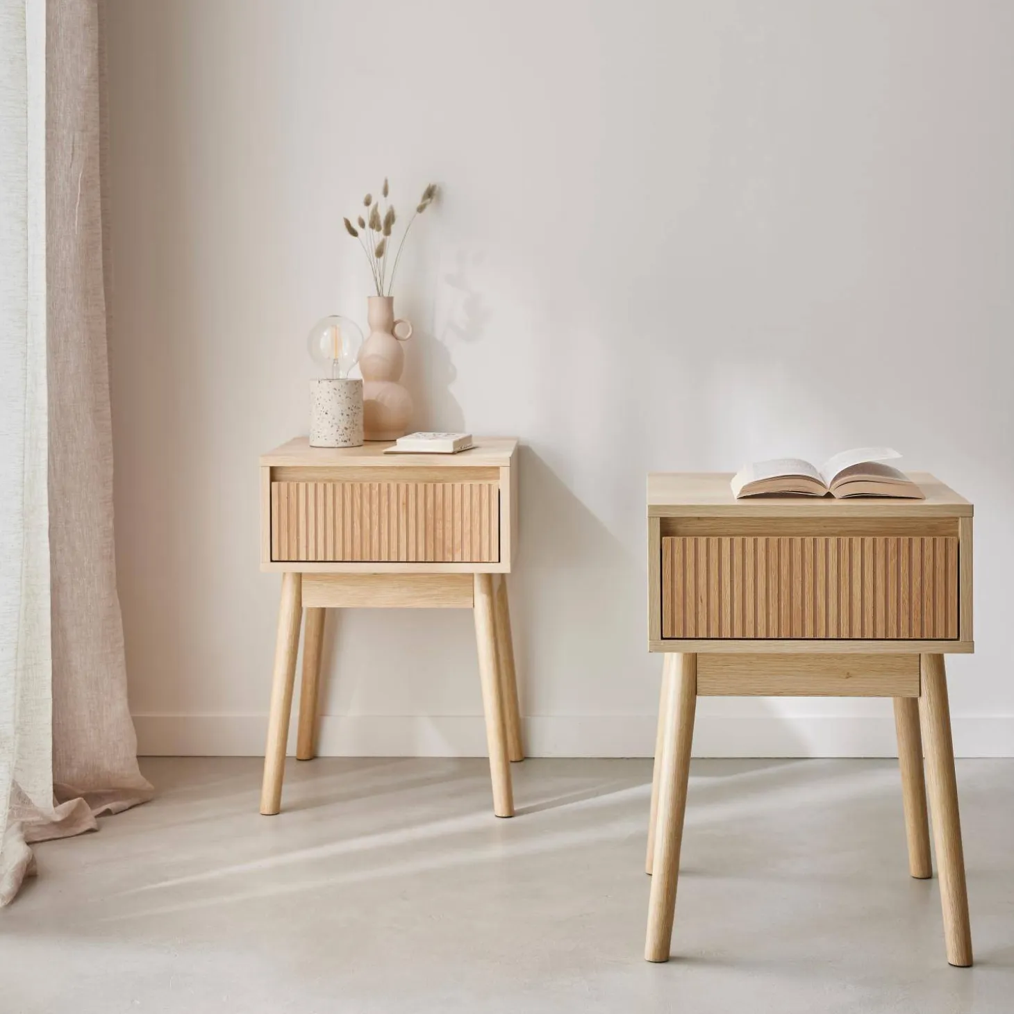 Mesita de noche de 1 cajón con efecto madera, set de 2