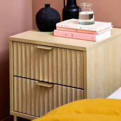 Mesita de noche acanalada efecto madera y metal