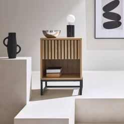 Mesita de noche contemporánea efecto madera estriada con 1 cajón