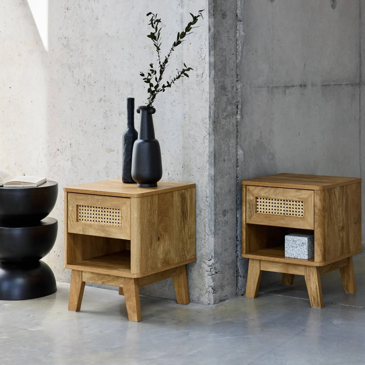 Mesita de noche efecto madera y caña, set de 2
