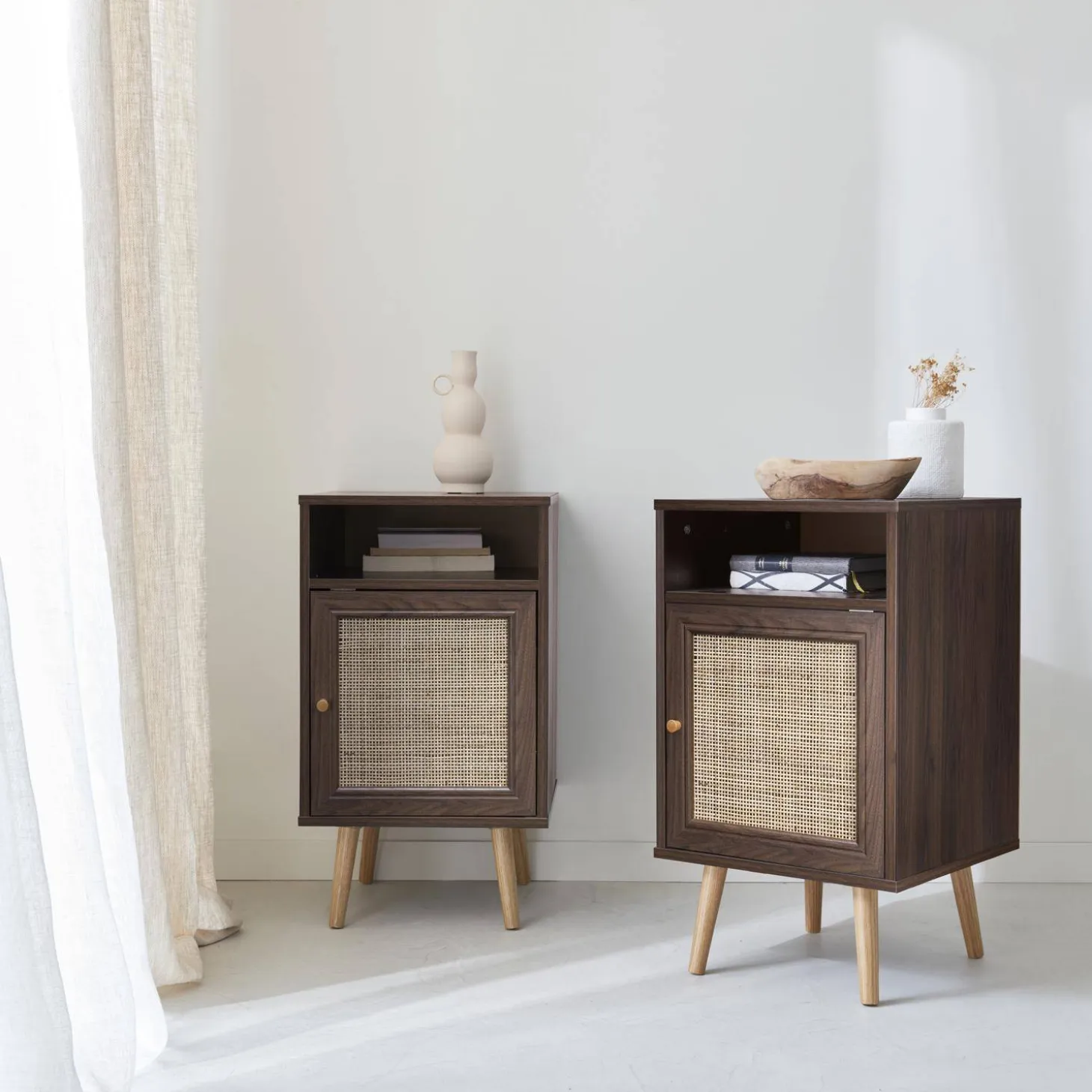 Mesita de noche escandinava con efecto madera y caña, set de 2