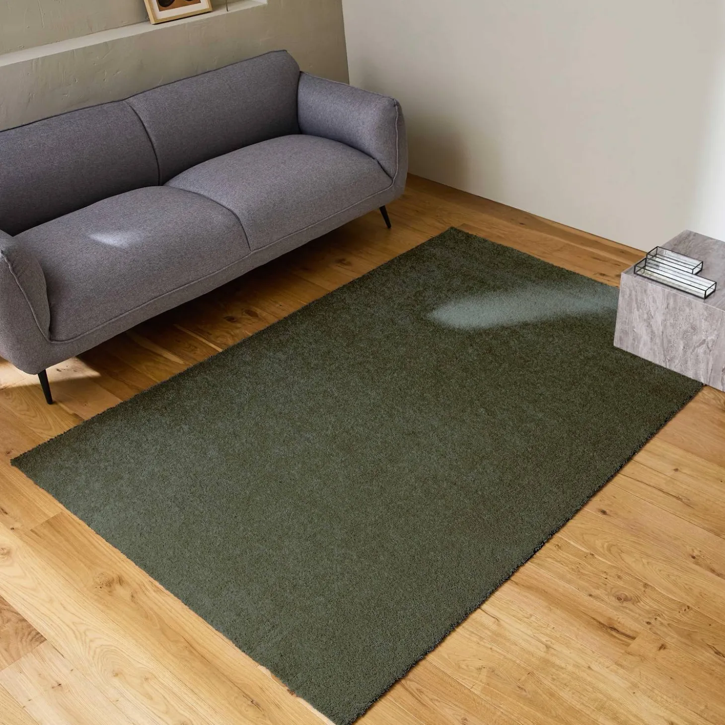 Moqueta interior de terciopelo rizado verde oscuro