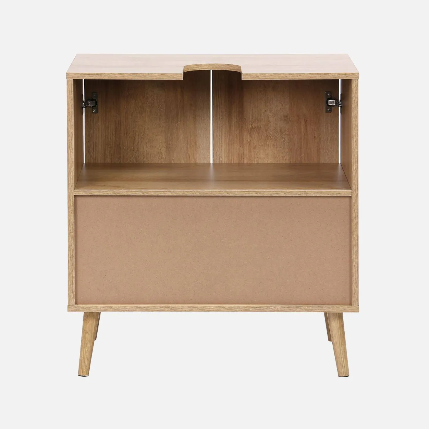 Mueble bajo lavabo decorado en madera y caña