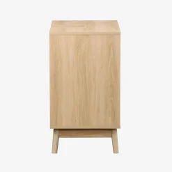 Mueble bajo lavabo escandinavo decorado en madera