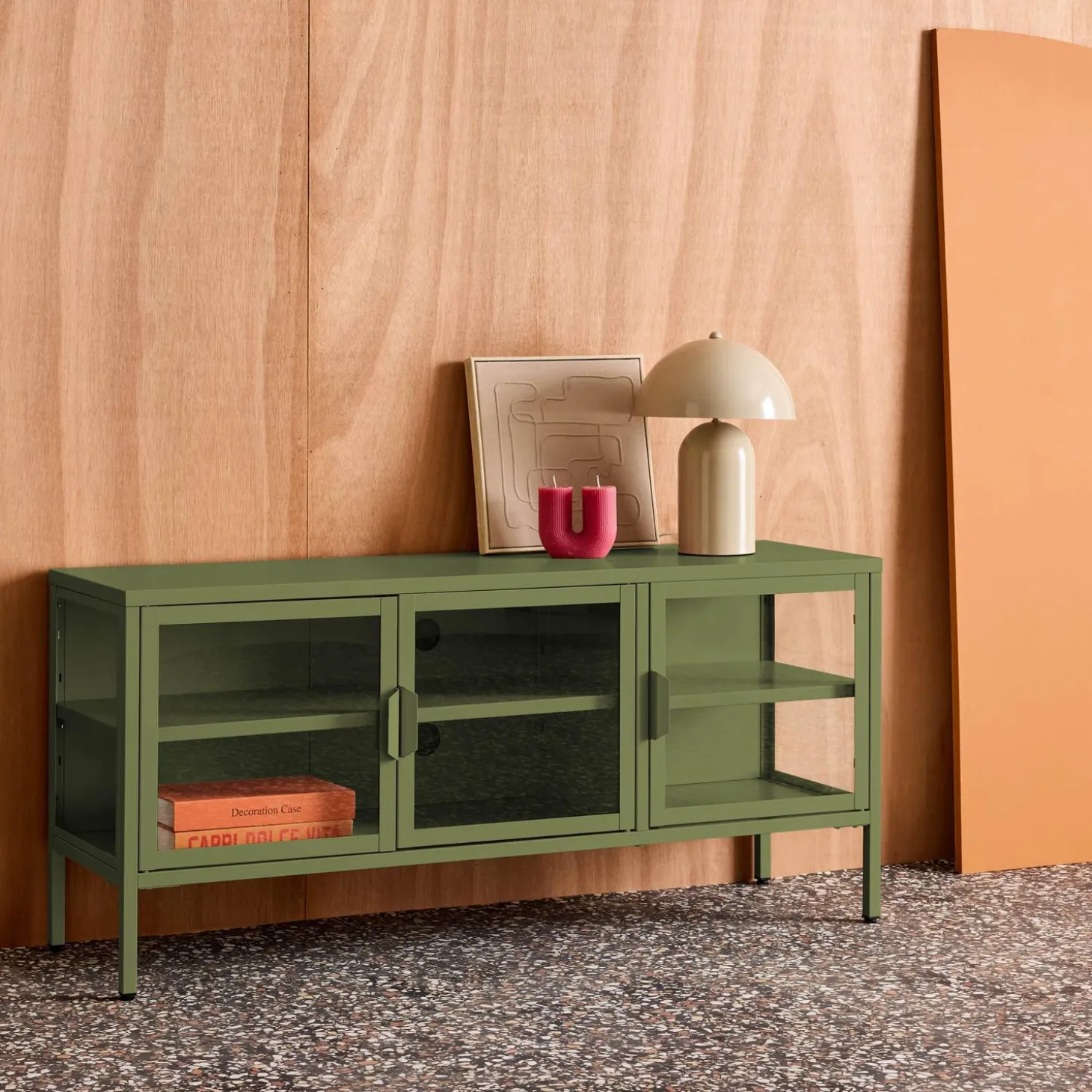 Mueble de TV industrial de metal y vidrio templado con 3 puertas, 120cm