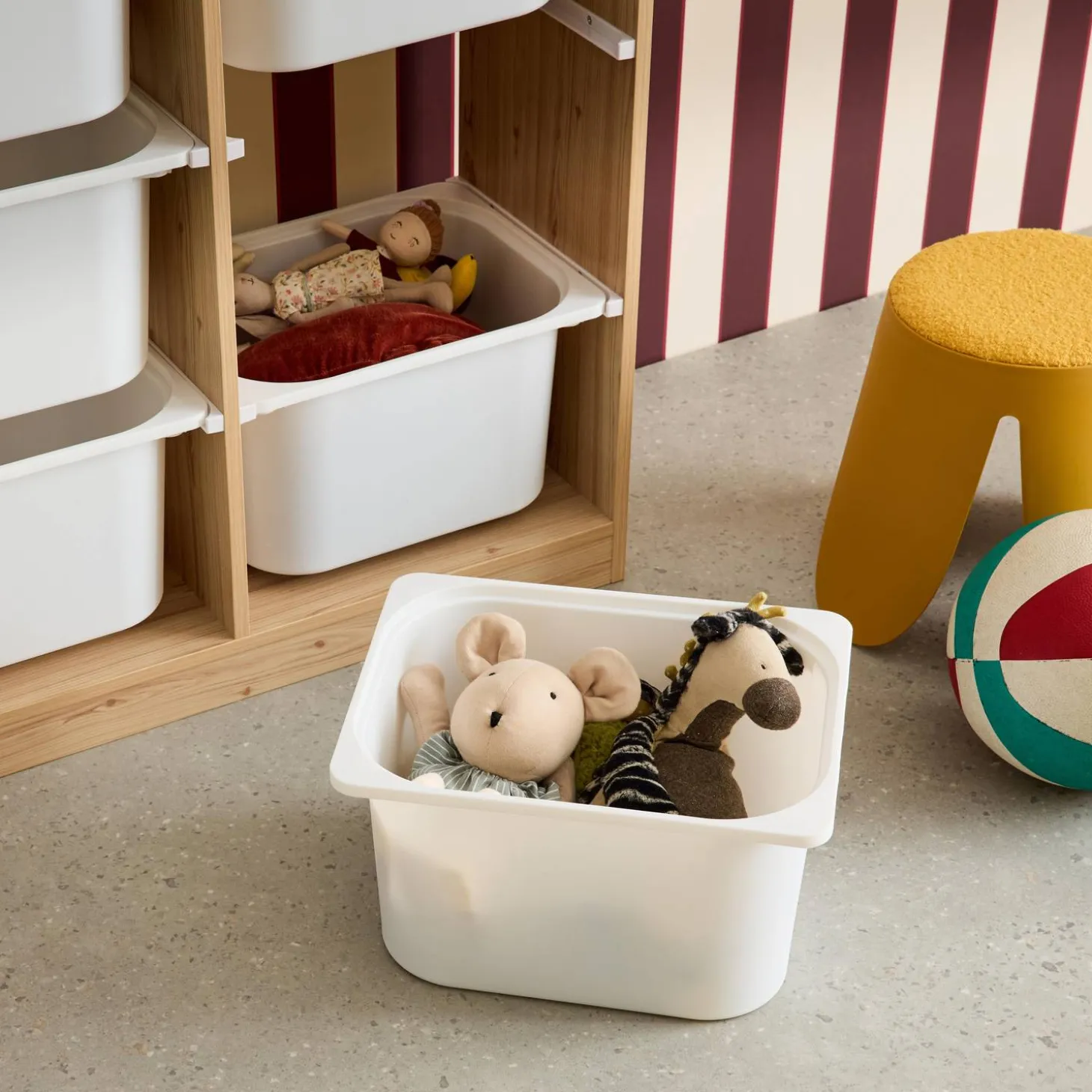 Mueble para niños con 6 cubos de almacenaje