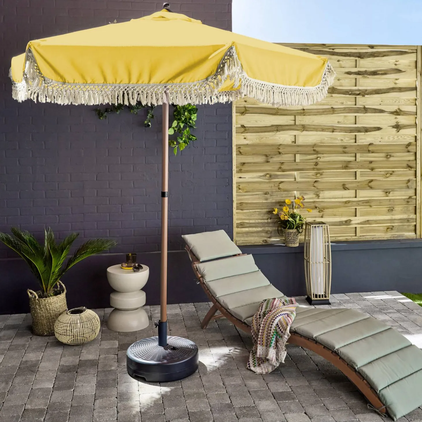 Parasol redondo recta con flecos, Ø2m