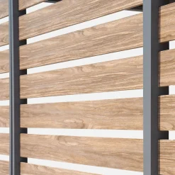 Persiana de aluminio efecto madera de 1.3m