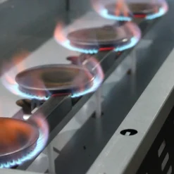 Plancha de gas con 4 quemadores de acero inoxidable,10kW