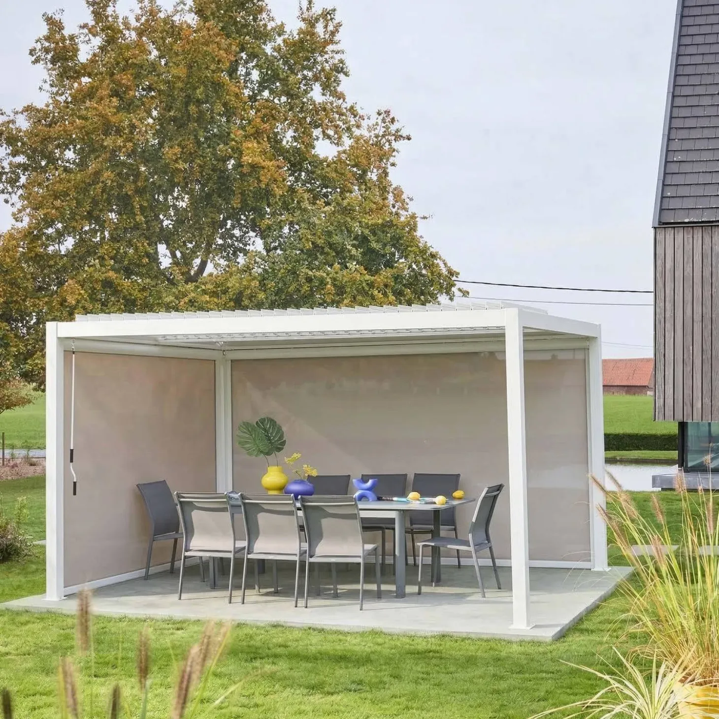Pérgola bioclimática aluminio y acero 3x4m con toldo de 3m + toldo de 4m