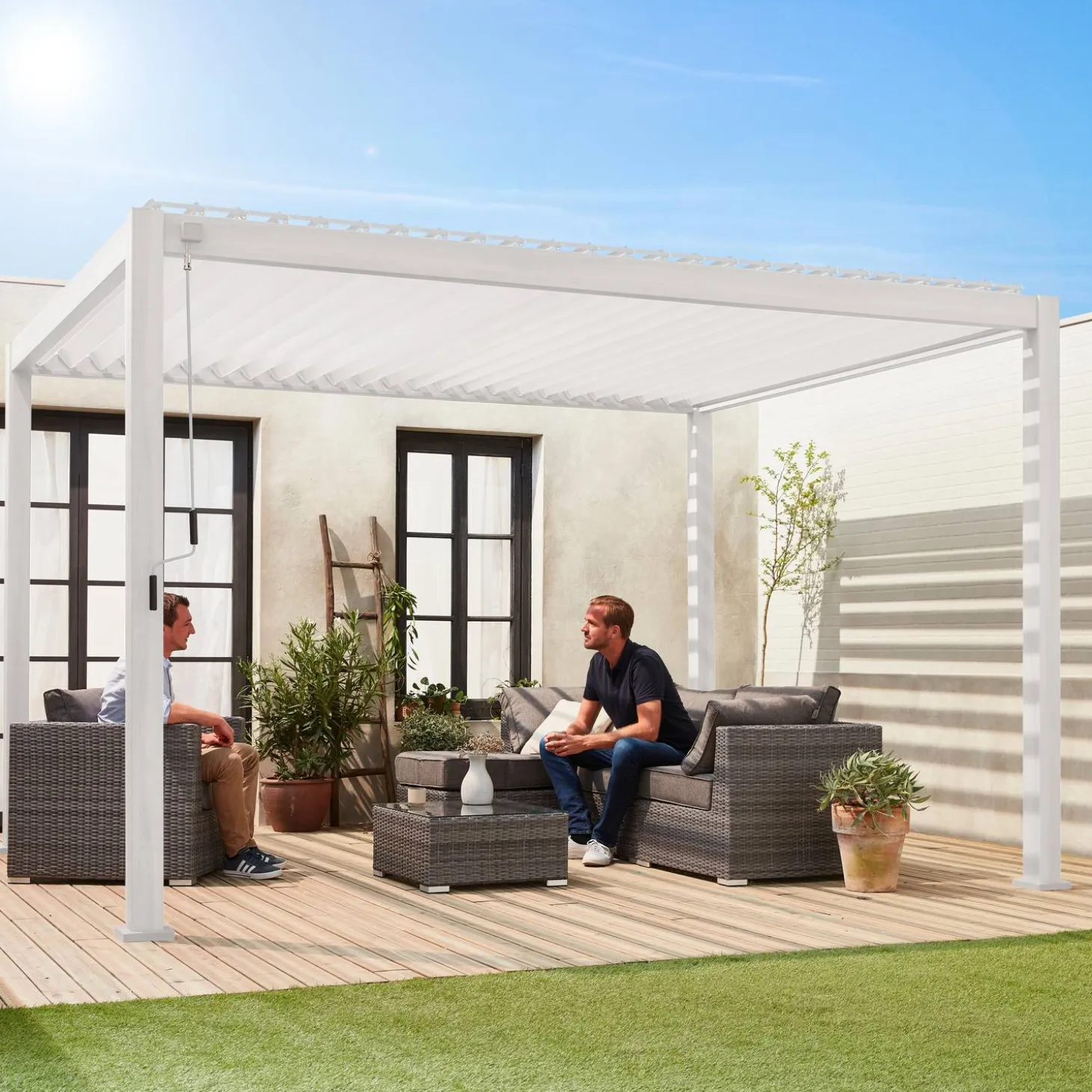 Pérgola bioclimática 3x4m de aluminio con lamas orientables