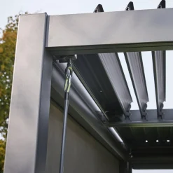 Pérgola bioclimática 3x4m de aluminio y acero con lamas orientables