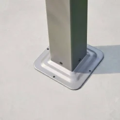 Pérgola bioclimática 3x4m de aluminio y acero con lamas orientables