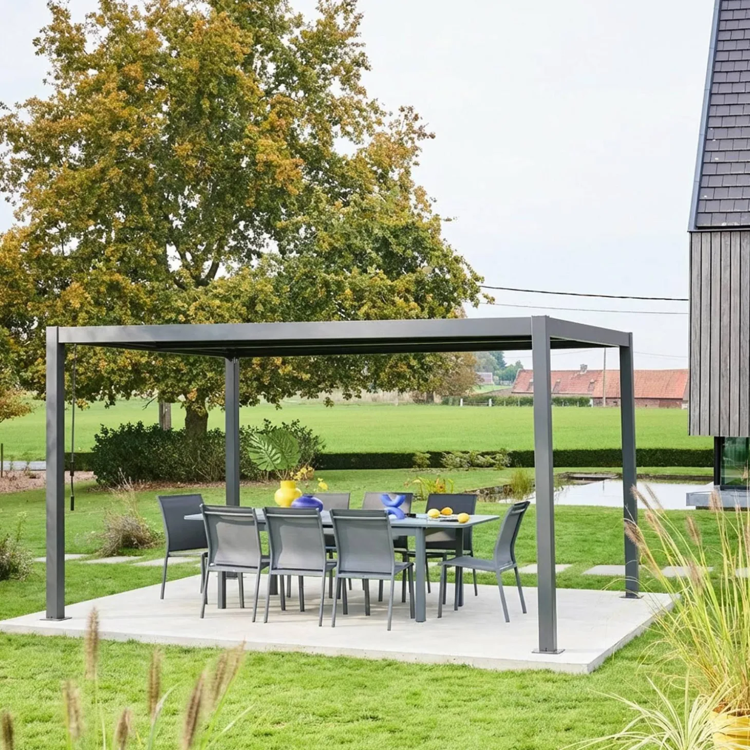 Pérgola bioclimática 3x4m de aluminio y acero con lamas orientables