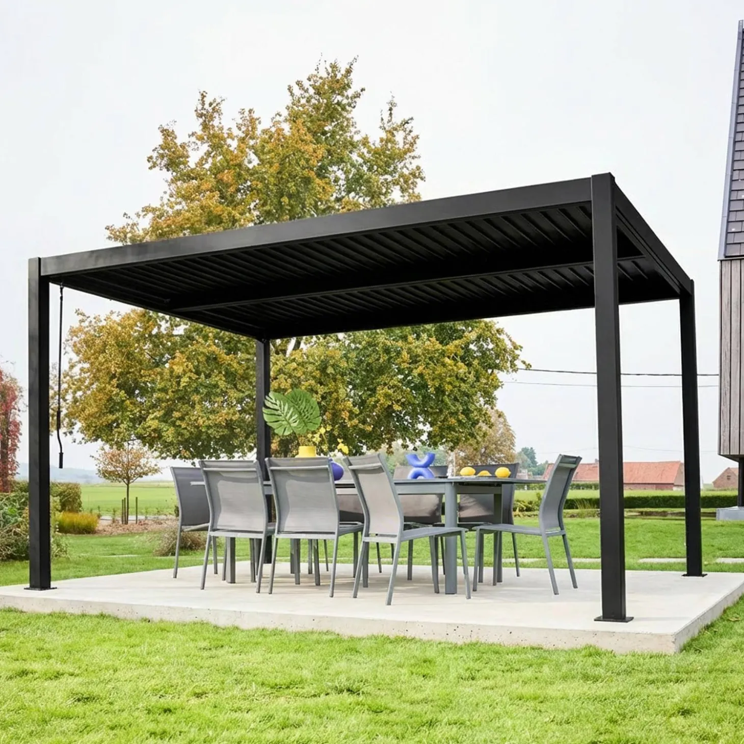 Pérgola bioclimática 3x4m de aluminio y acero con lamas orientables