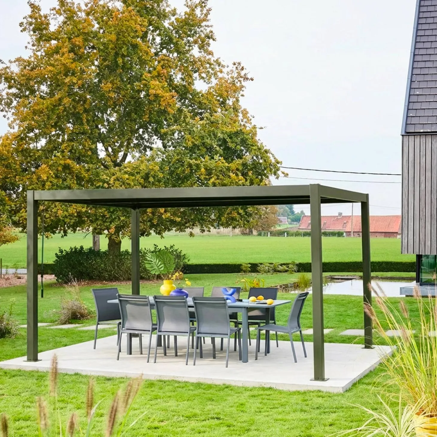 Pérgola bioclimática 3x4m de aluminio y acero con lamas orientables