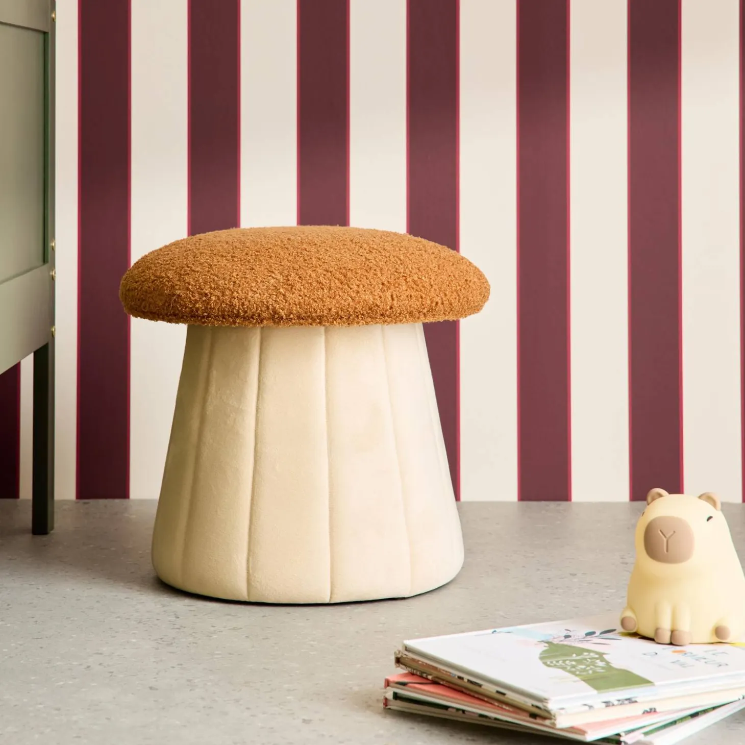 Puff champiñón infantil con almacenamiento teddy y terciopelo
