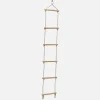 Área de juegos columpios, escalera de cuerda