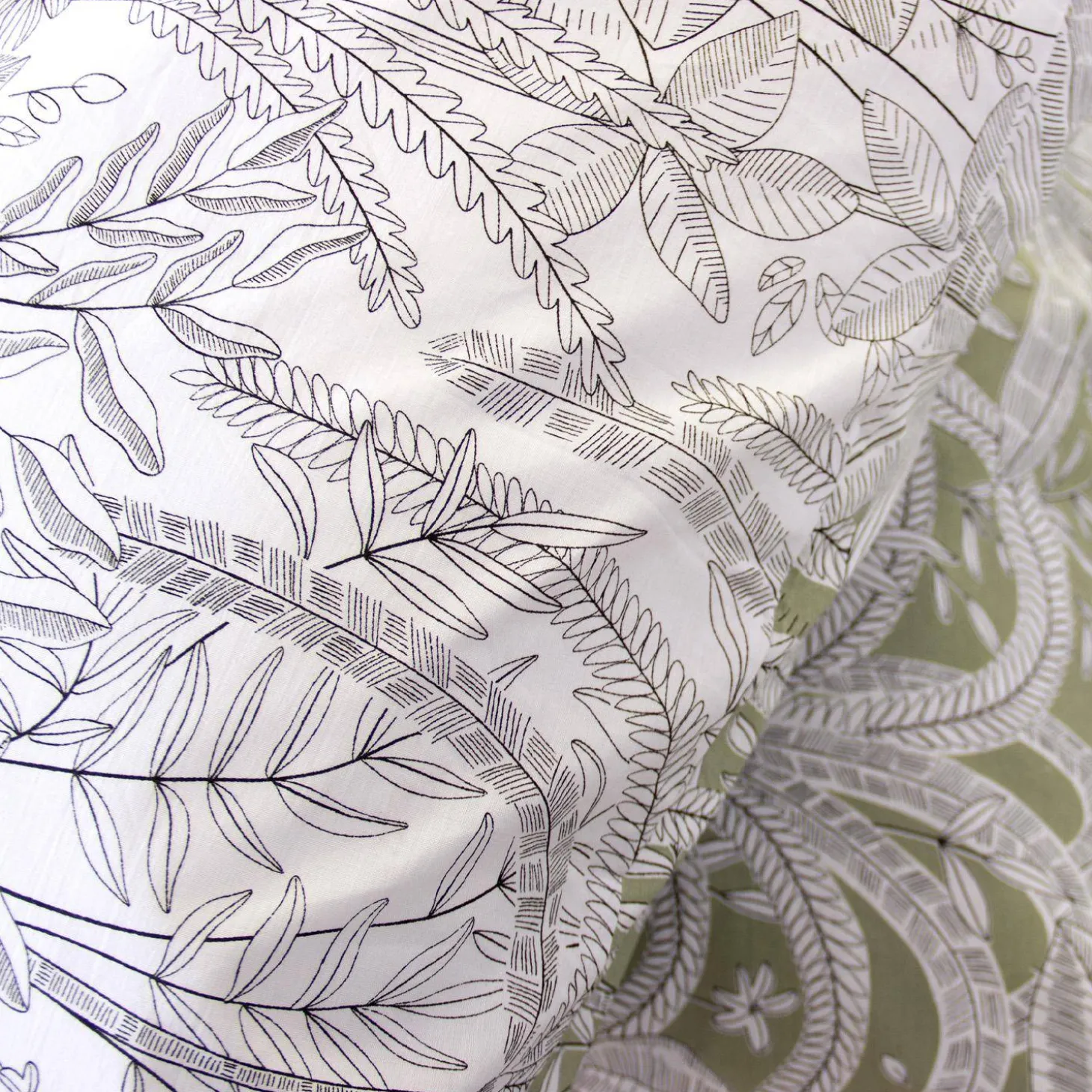 Ropa de cama reversible con estampado vegetal, 2 plazas