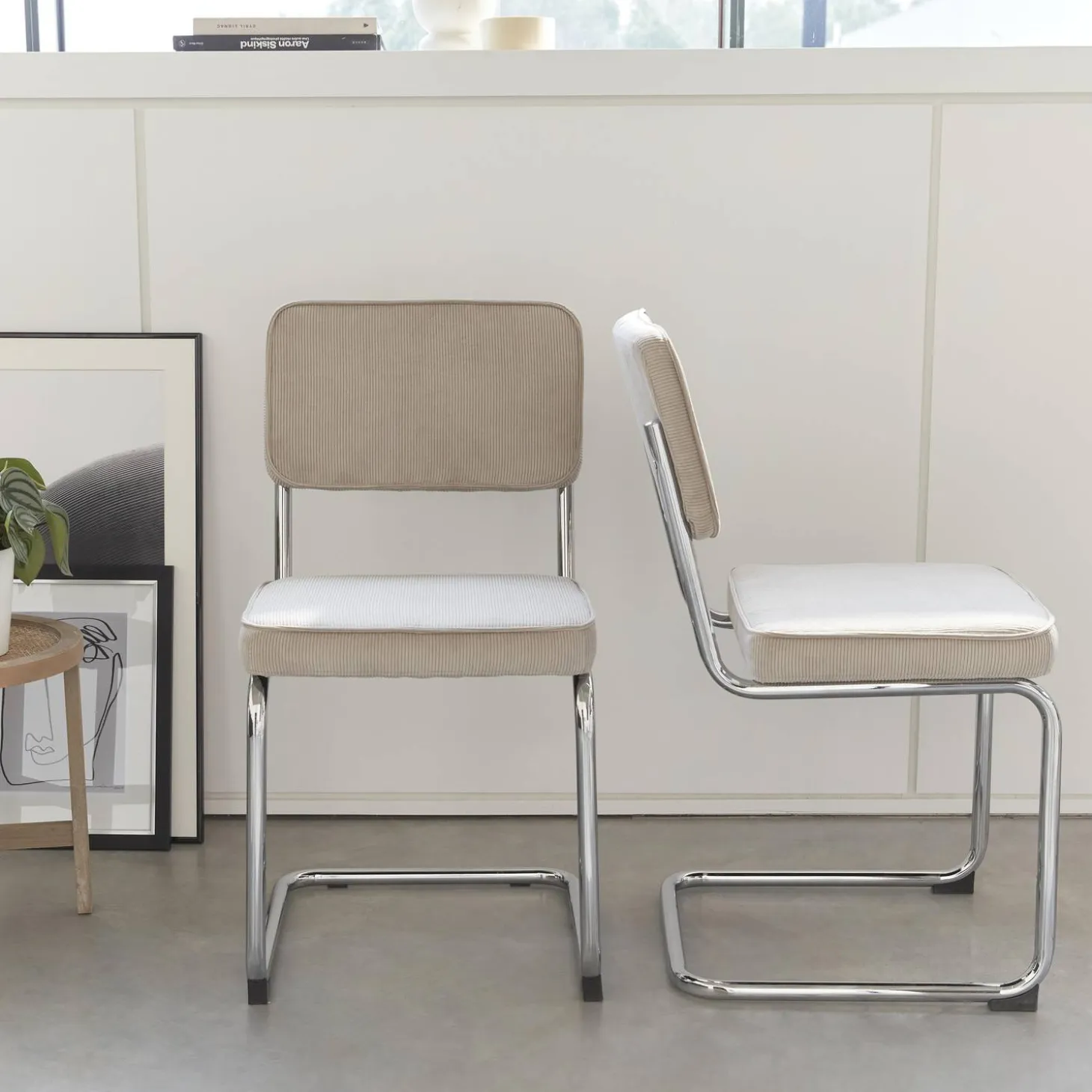 Silla cantilever de pana, set de 2