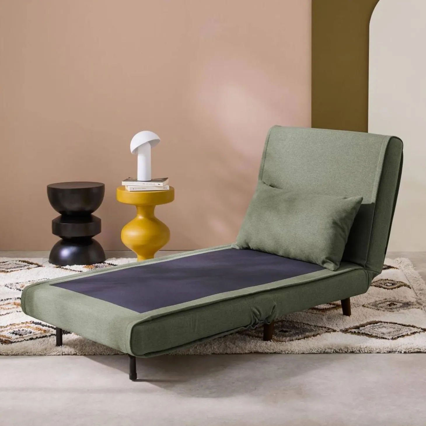 Silla convertible en cama tela base madera