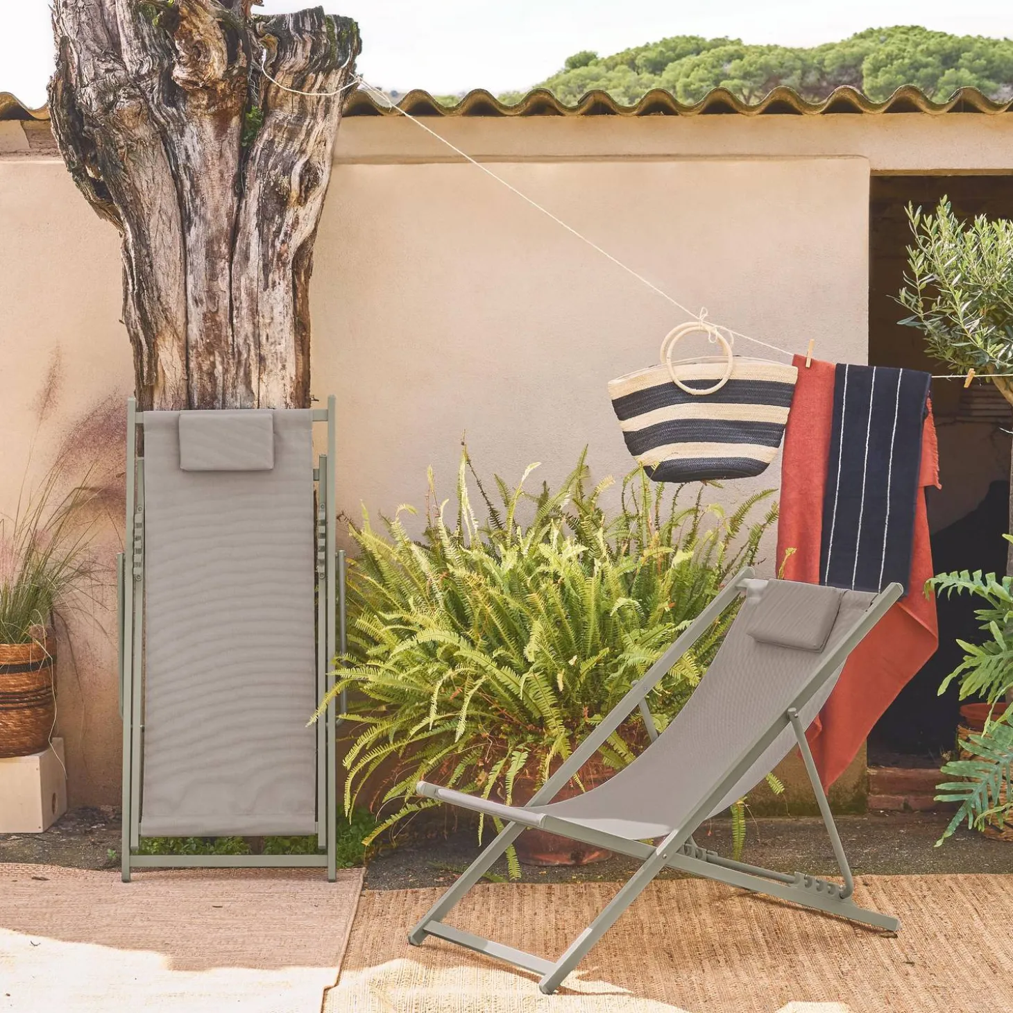 Silla de jardín plegable con cojín, set de 2