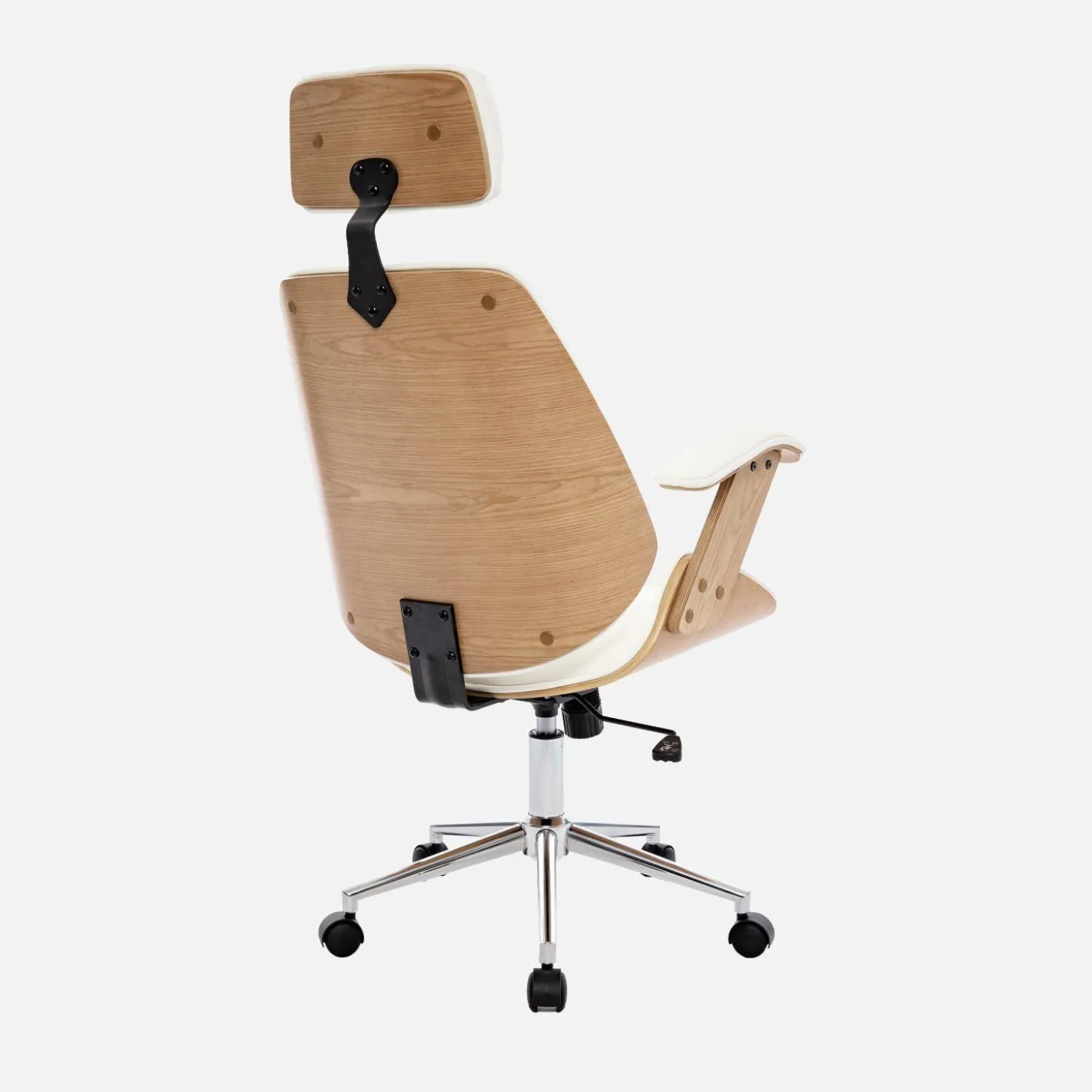 Silla de oficina con ruedas, madera curvada y acabado en polipiel