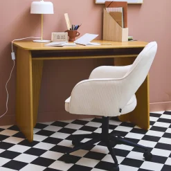 Silla de oficina con ruedas de pana fina y base negra