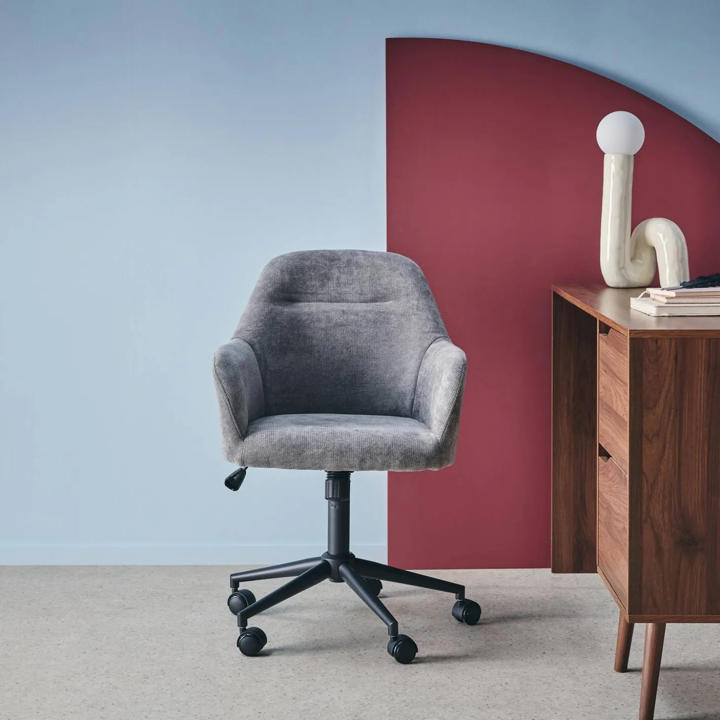 Silla de oficina con ruedas ajustable metal y tela