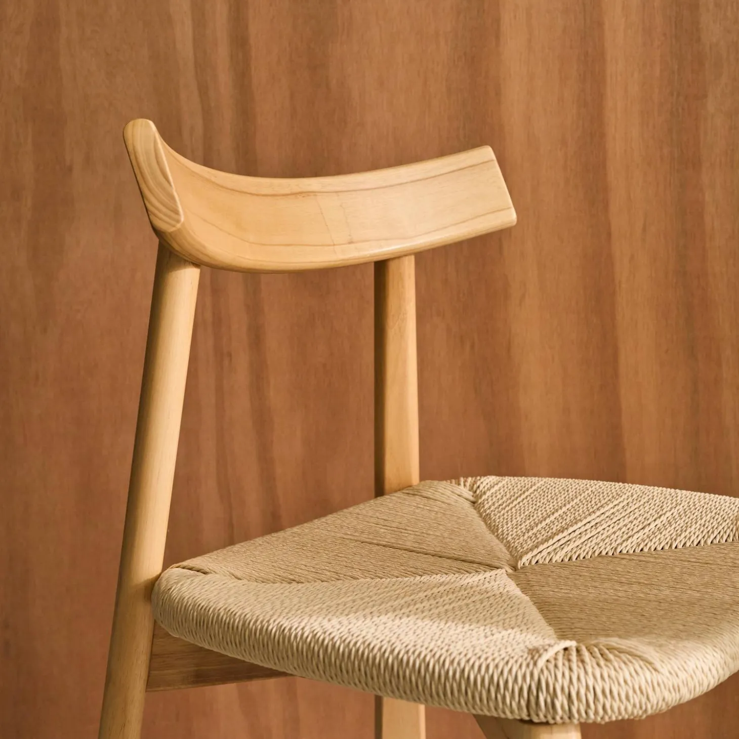Silla escandinava de madera de hevea con asiento de cuerda, set de 2