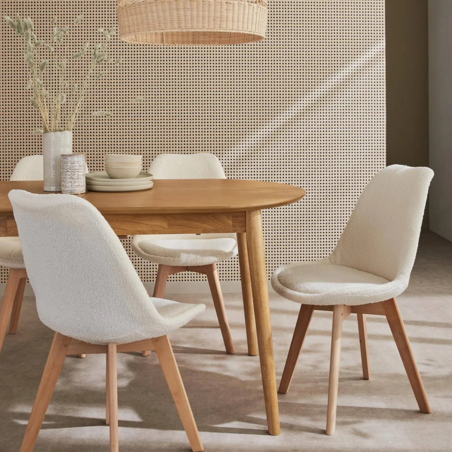 Silla escandinava de madera de haya y borreguito, set de 4