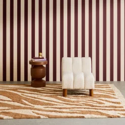 Silla infantil de madera de hevea y borreguito