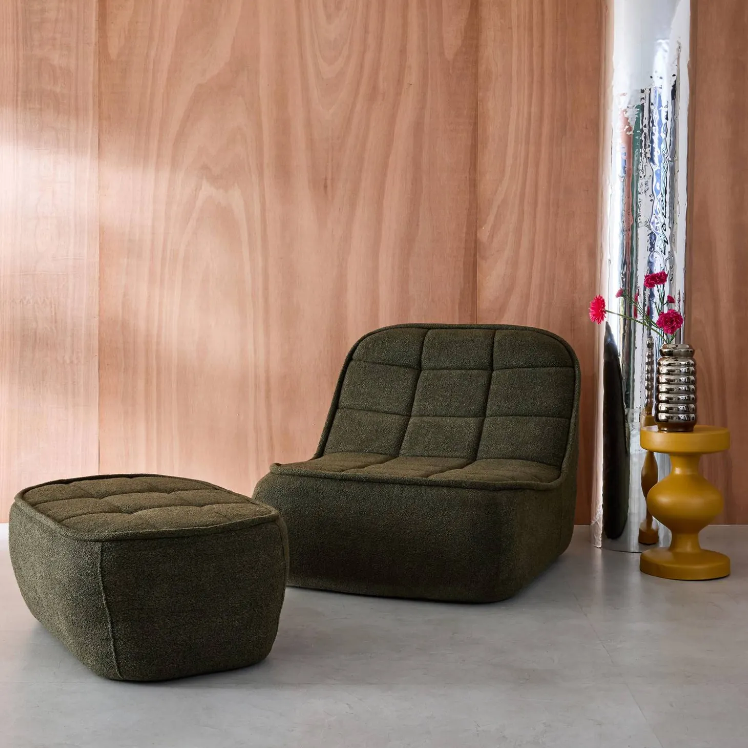 Sillón borreguito con reposapiés