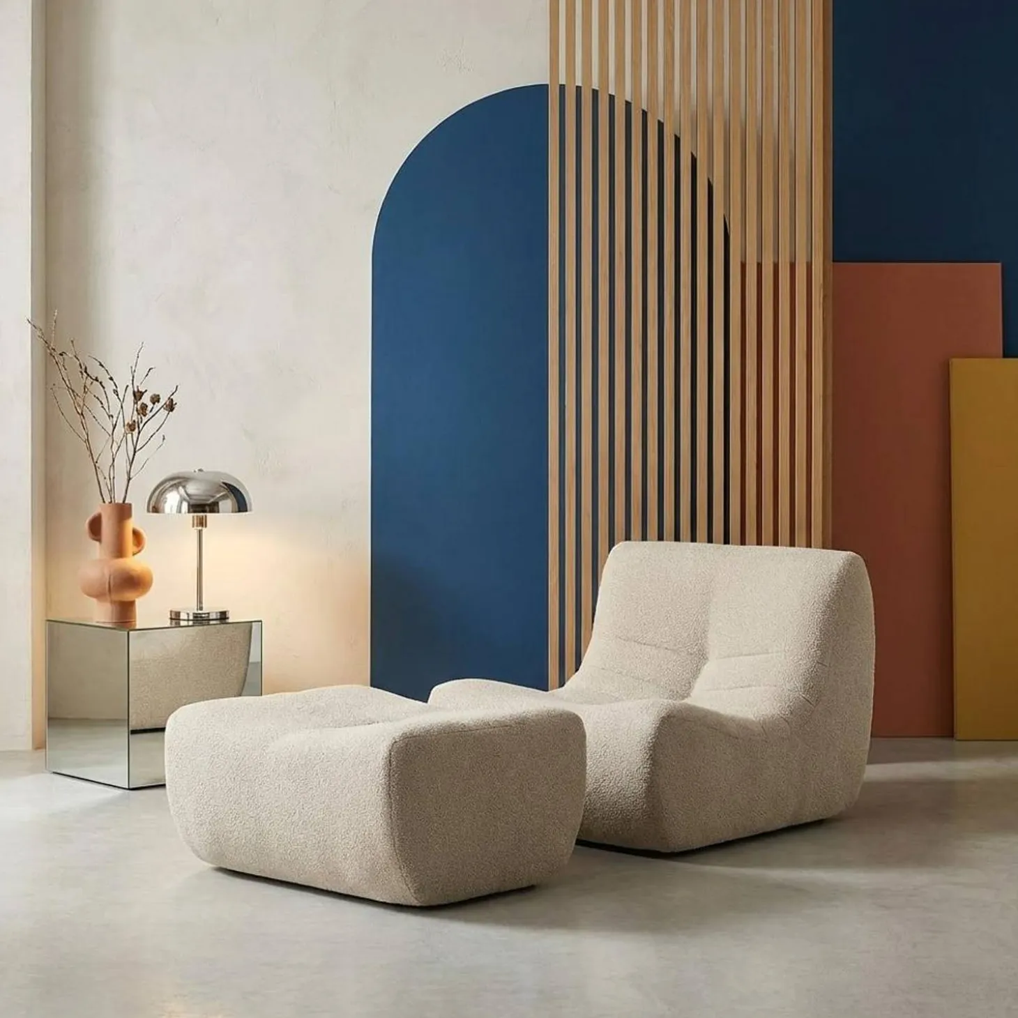Sillón de borreguito texturizada con reposapiés
