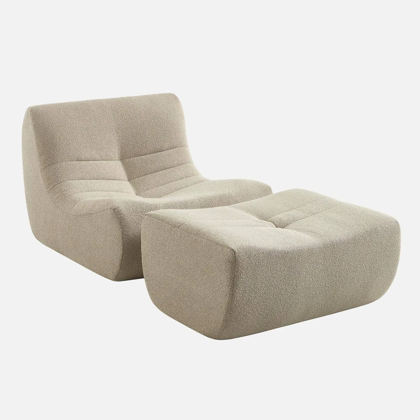 Sillón de borreguito texturizada con reposapiés