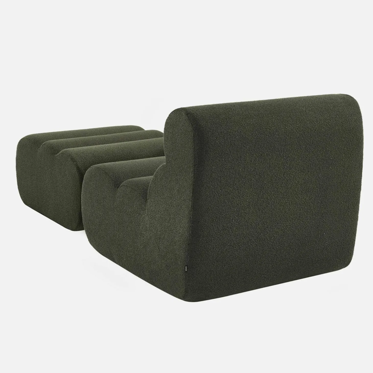Sillón de borreguito texturizada con reposapiés