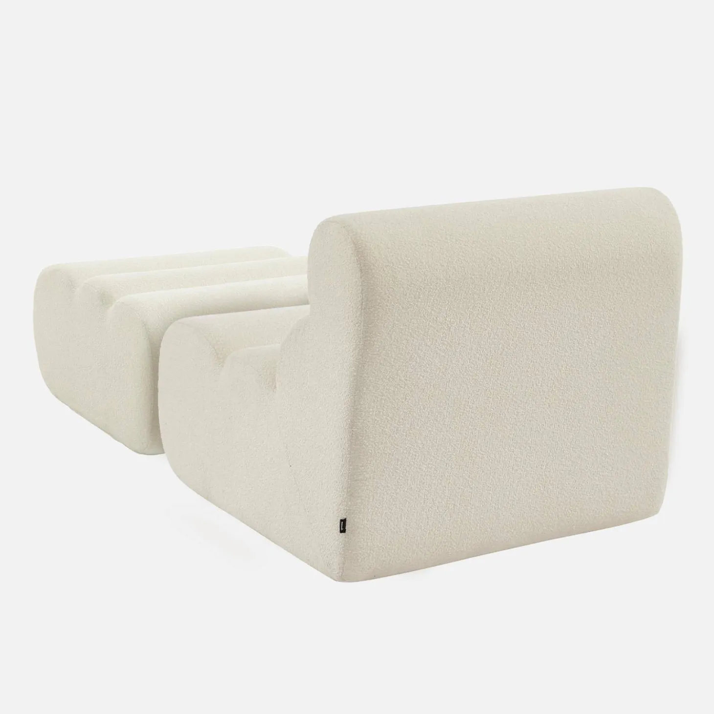 Sillón de borreguito texturizada con reposapiés