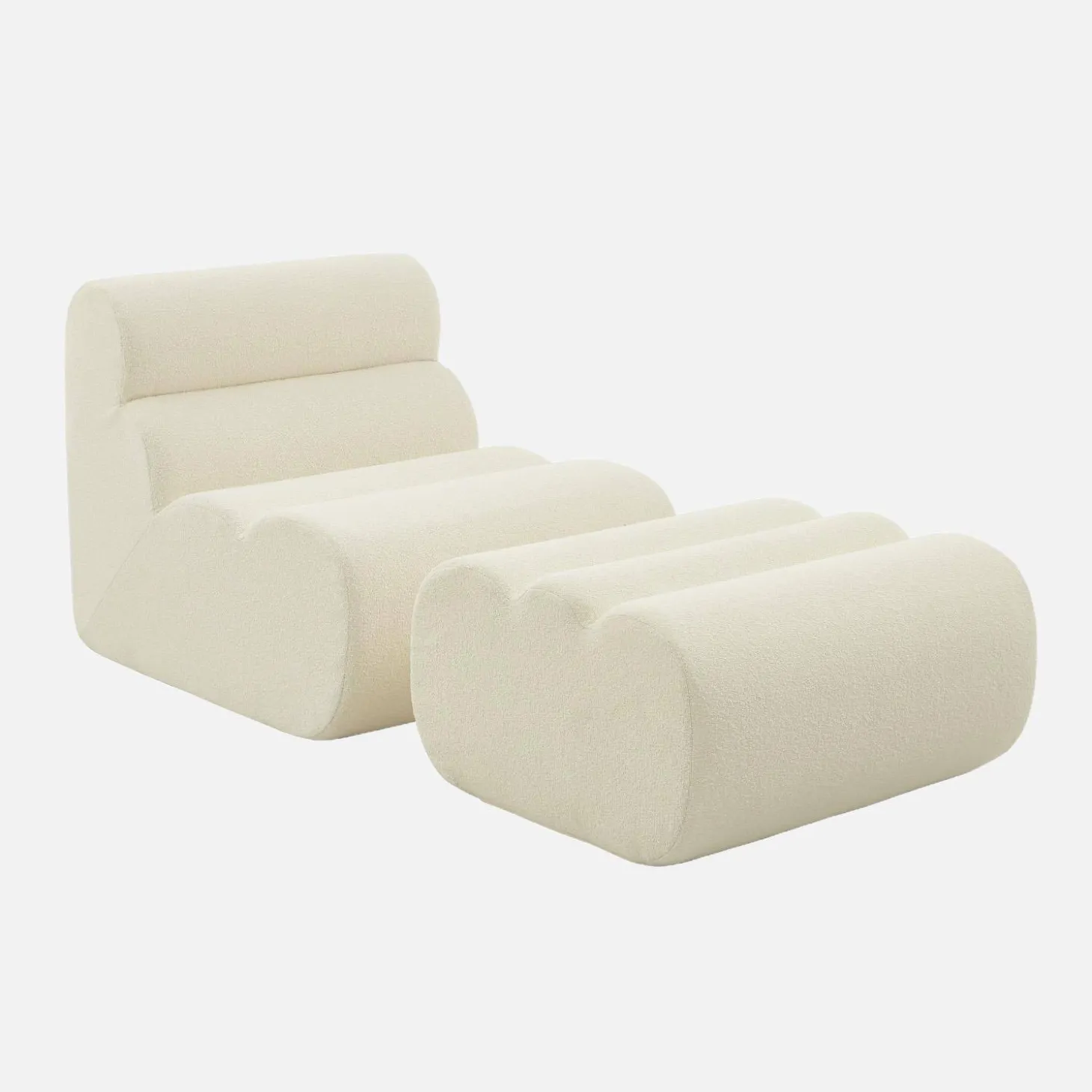 Sillón de borreguito texturizada con reposapiés