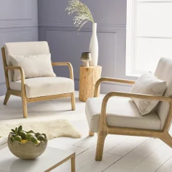 Sillón de diseño de madera y tela