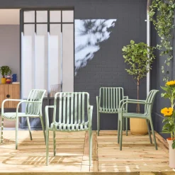 Sillón de jardín con diseño lineal, set de 4