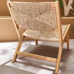 Sillón de jardín de madera y resina efecto paja